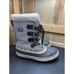 Sorel Womens Size 8 Waterproof Winter Boots W/ Houndstooth Pattern Rubber Sole